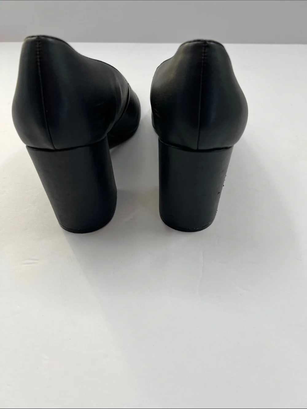 Naturalizer Paden Leather Block Heel Pump